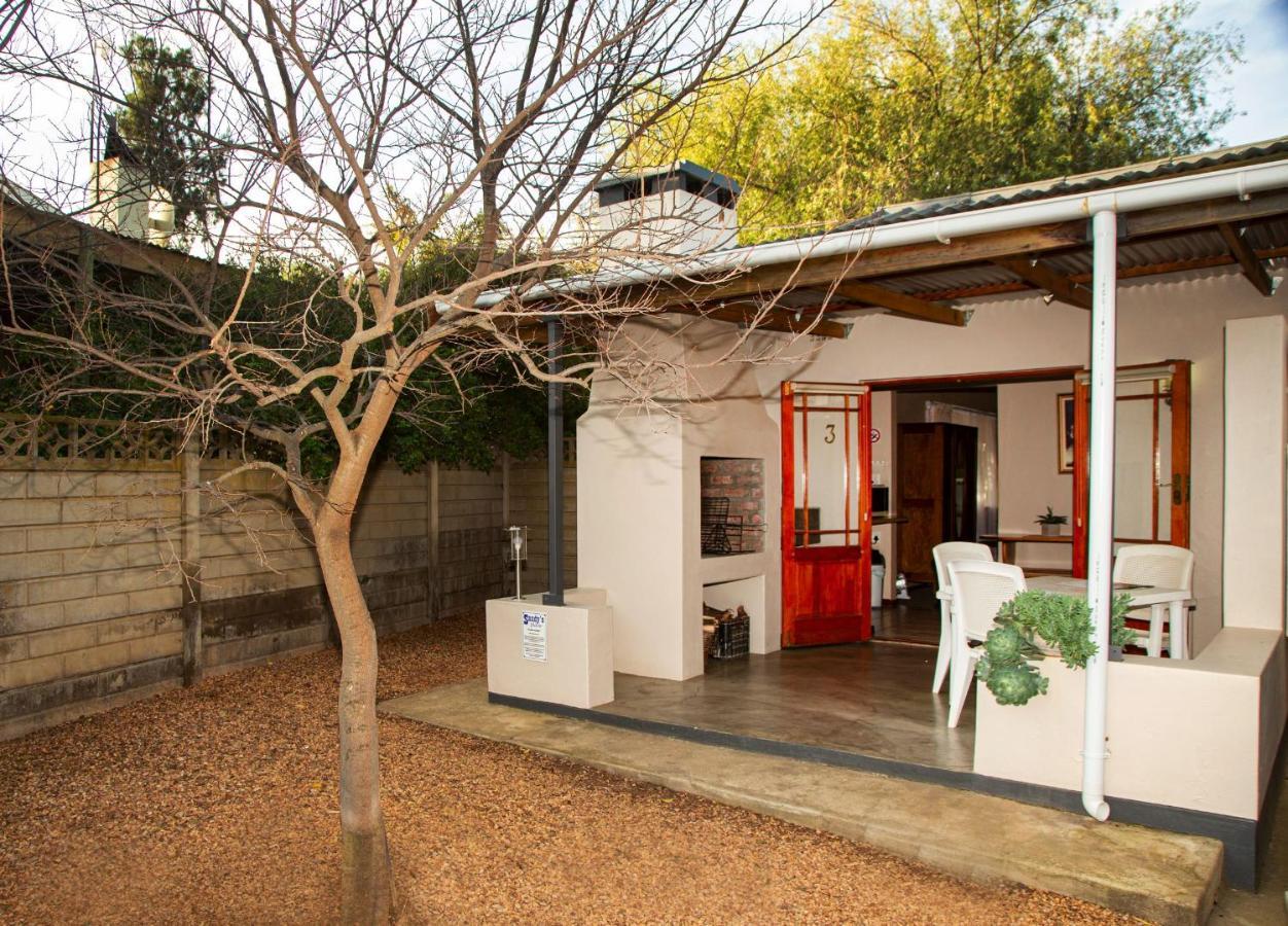 Sandy'S Place Barrydale Exterior photo